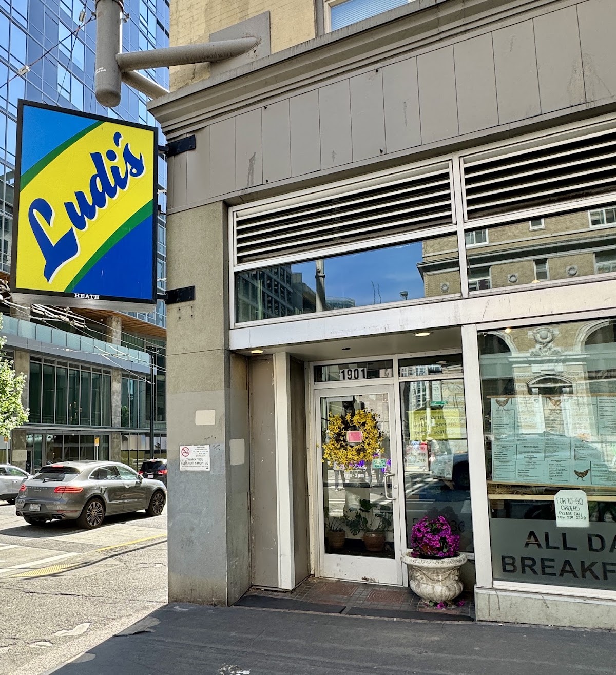Ludi's Restaurant