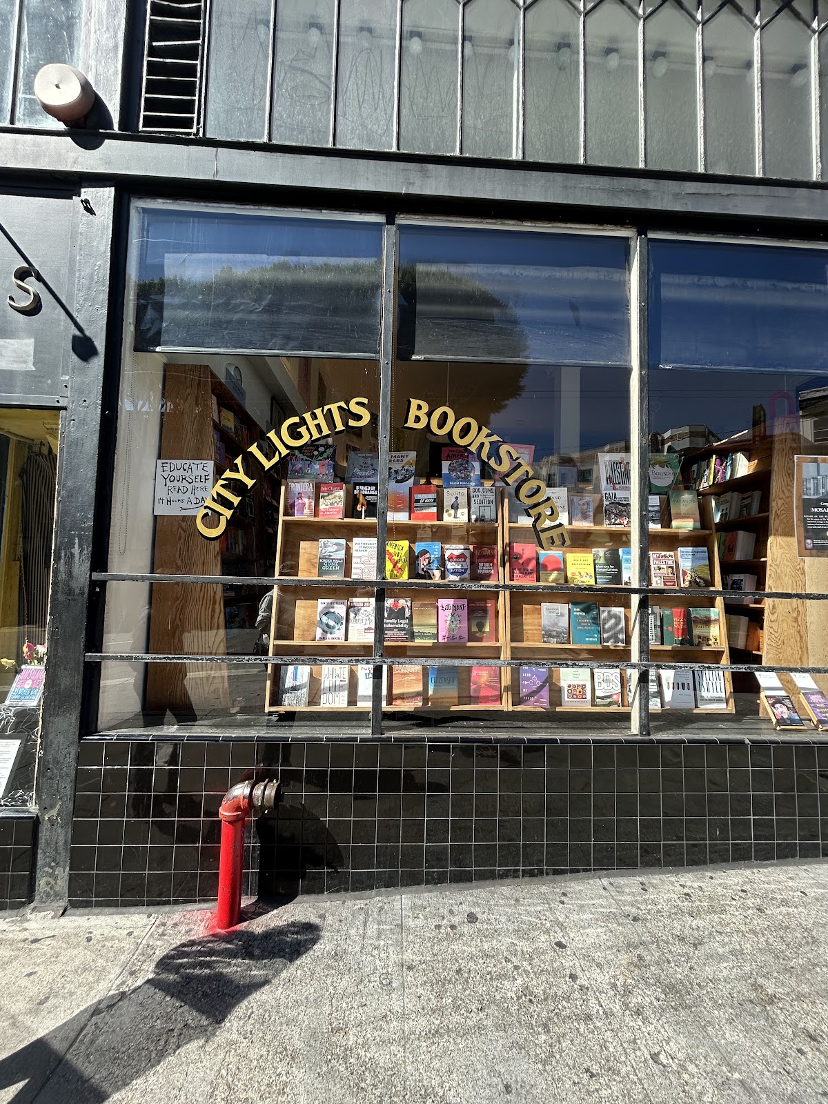 City Lights Booksellers & Publishers