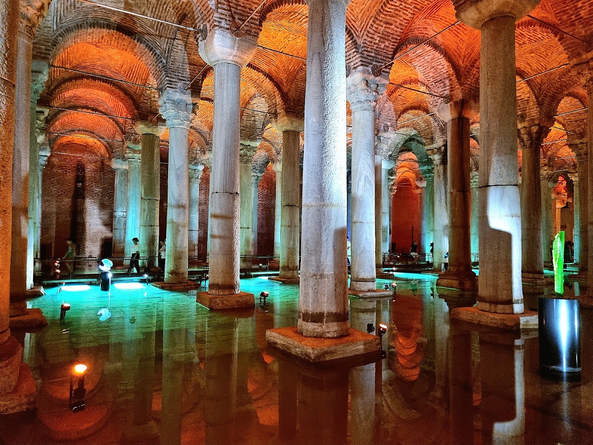 Basilica Cistern