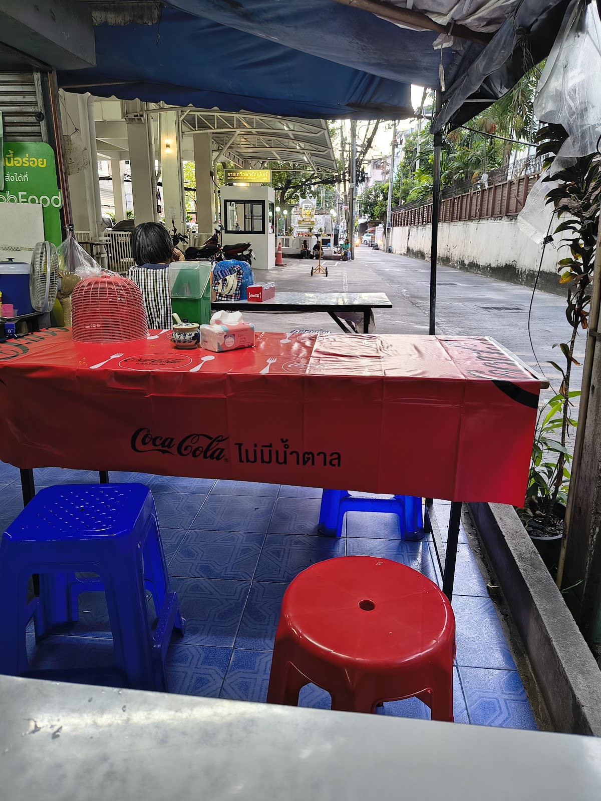 ผัดไท หอยทอด ลุงกับป้า Uncle & Aunt's Padthai