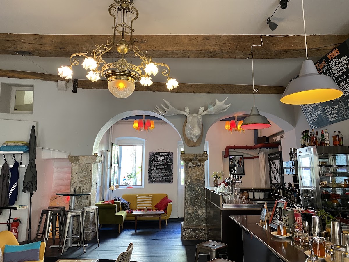 Konrad Café & Bar