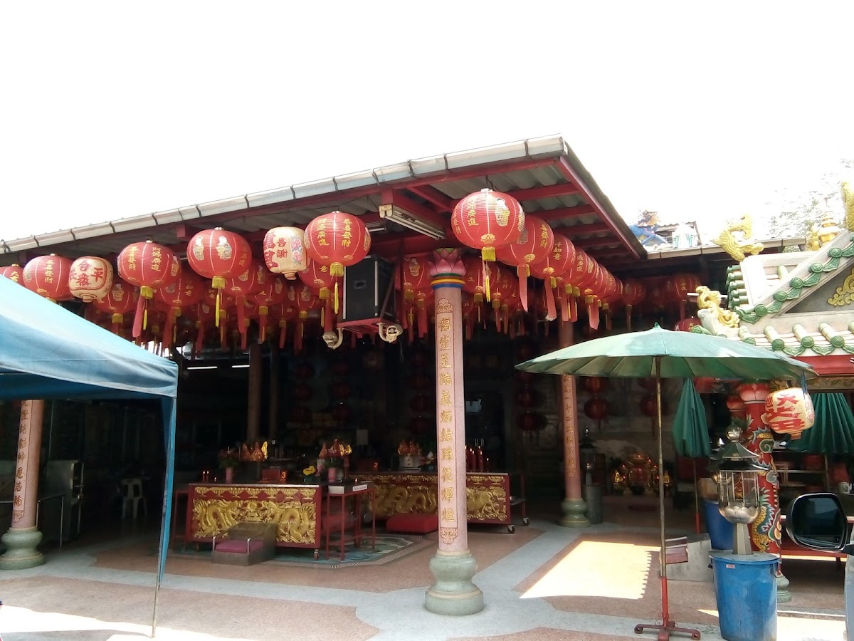 Khlong Toei Market