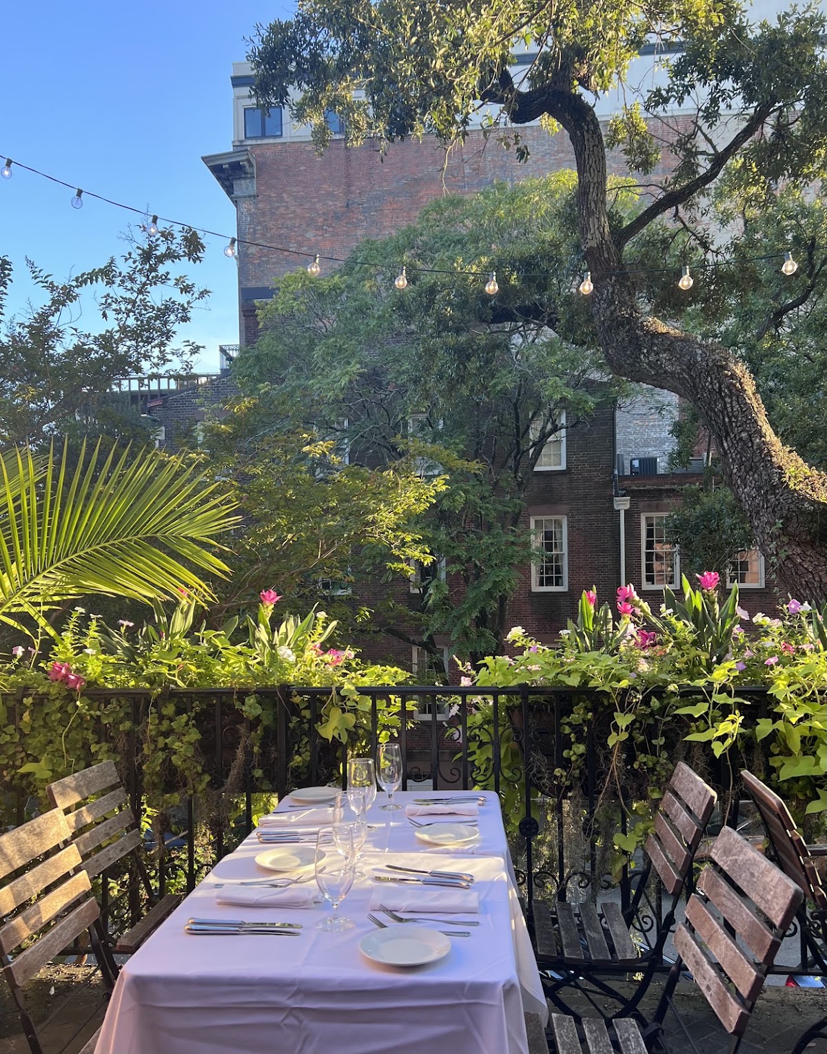 The Olde Pink House