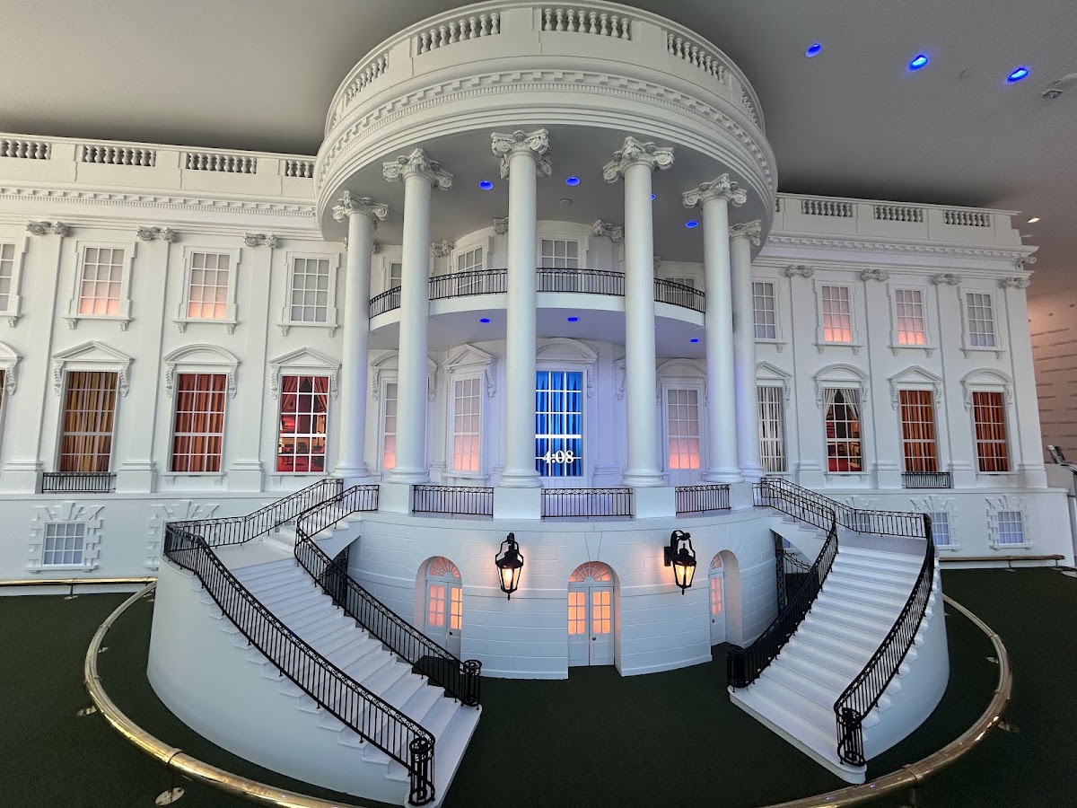 The People’s House: A White House Experience