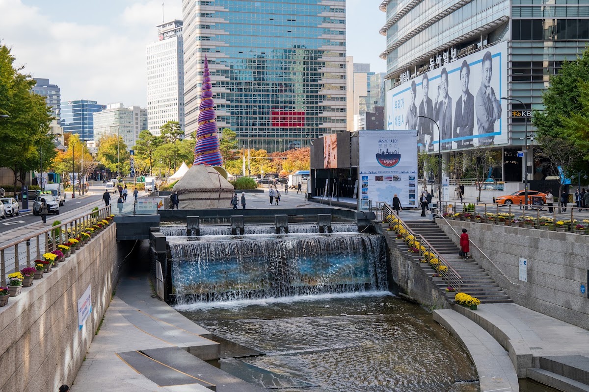 Cheonggye Plaza