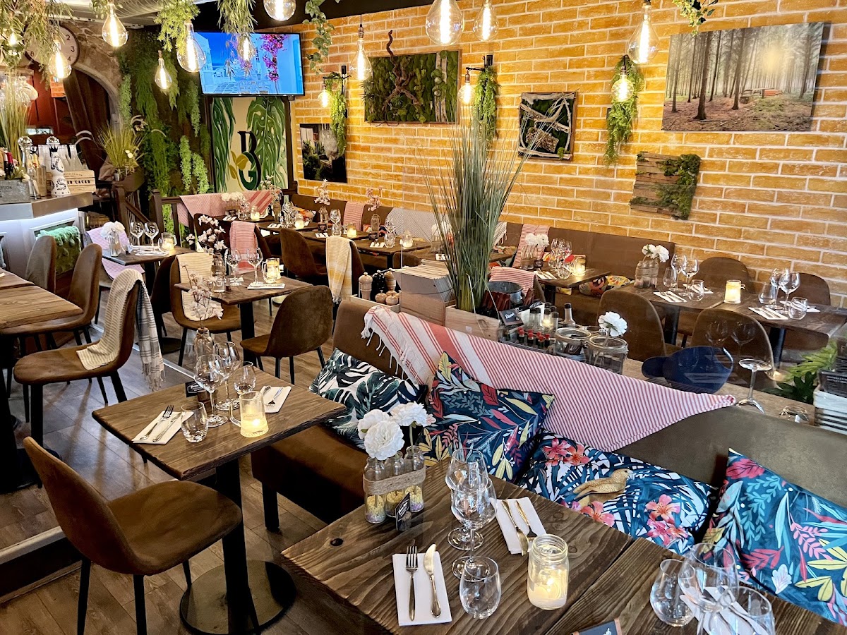 Garden Bistro - Restaurant Français Rue Mercière